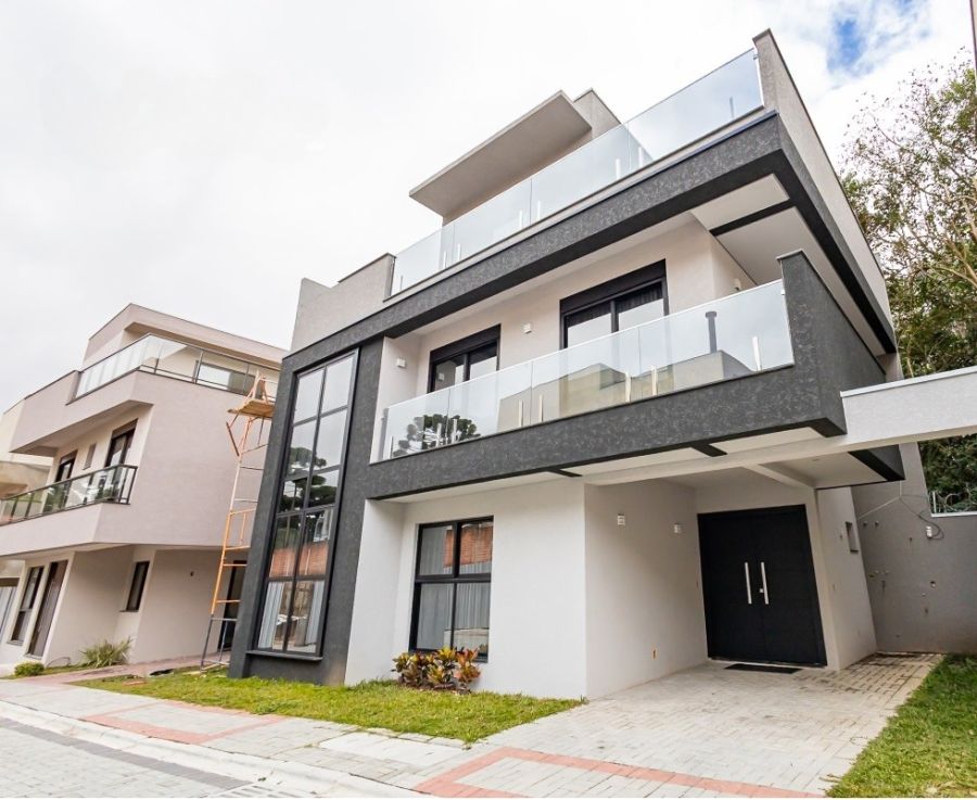 Casa à venda  no Santa Felicidade - Curitiba, PR. Imóveis