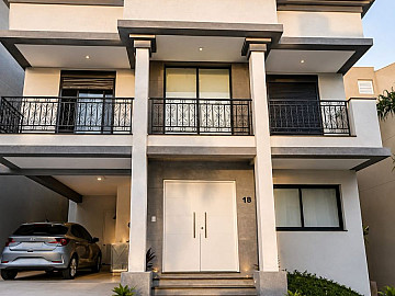 Unidade 07 - Sobrado no Aspen Residence